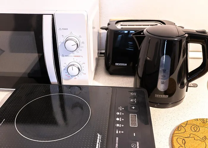 Molonowka 3* شتوروك